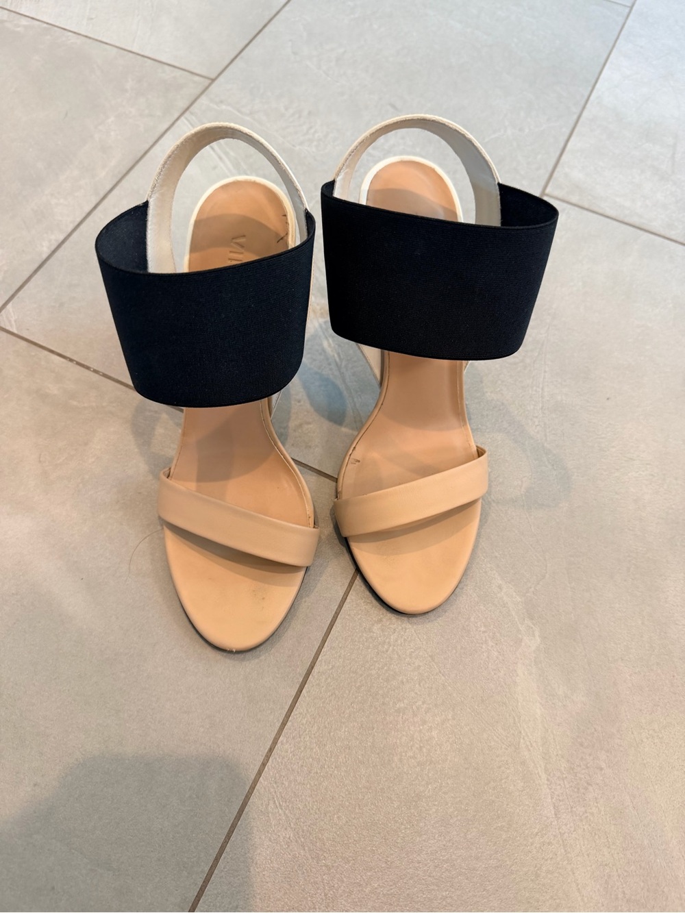 Vince Women’s Two-Tone Slingback Sandals in Black and Nude